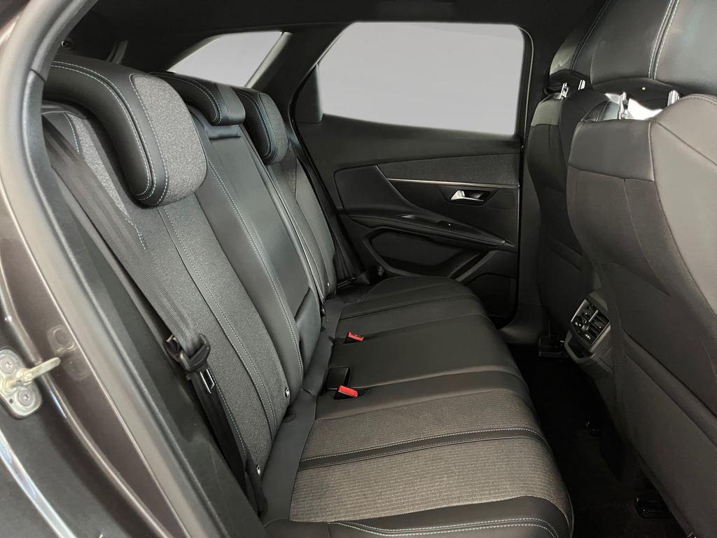 Peugeot 3008 PureTech 130 S&S Allure Pack EAT8 96 kW (130 CV) - 5