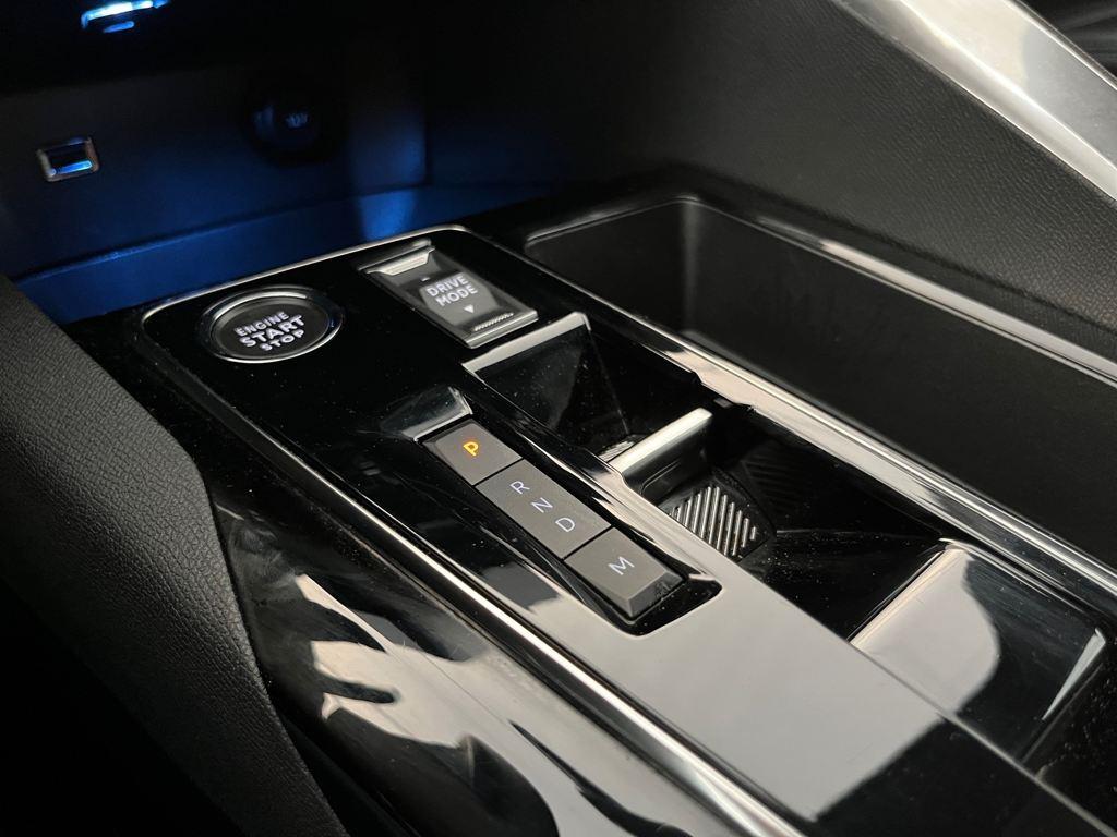 Peugeot 3008 PureTech 130 S&S Allure Pack EAT8 96 kW (130 CV) - 18