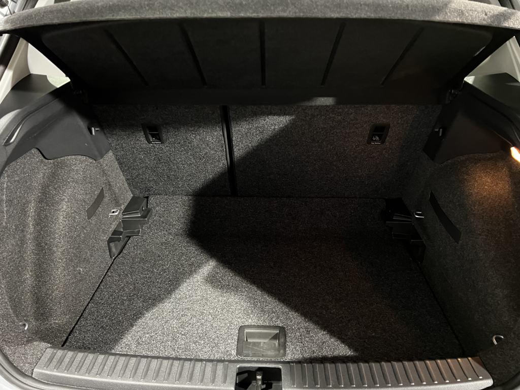 SEAT Arona 1.0 TSI Style XM 85 kW (115 CV) - 6