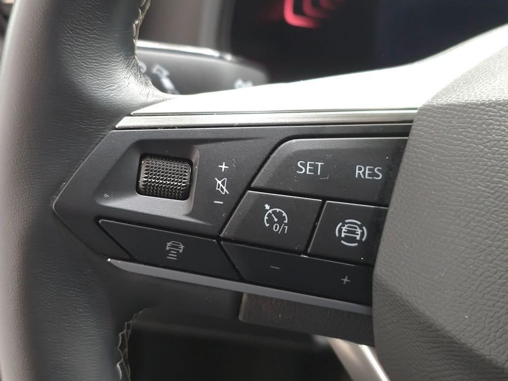 SEAT Ibiza 1.0 TSI Special Edition 85 kW (115 CV) - 8