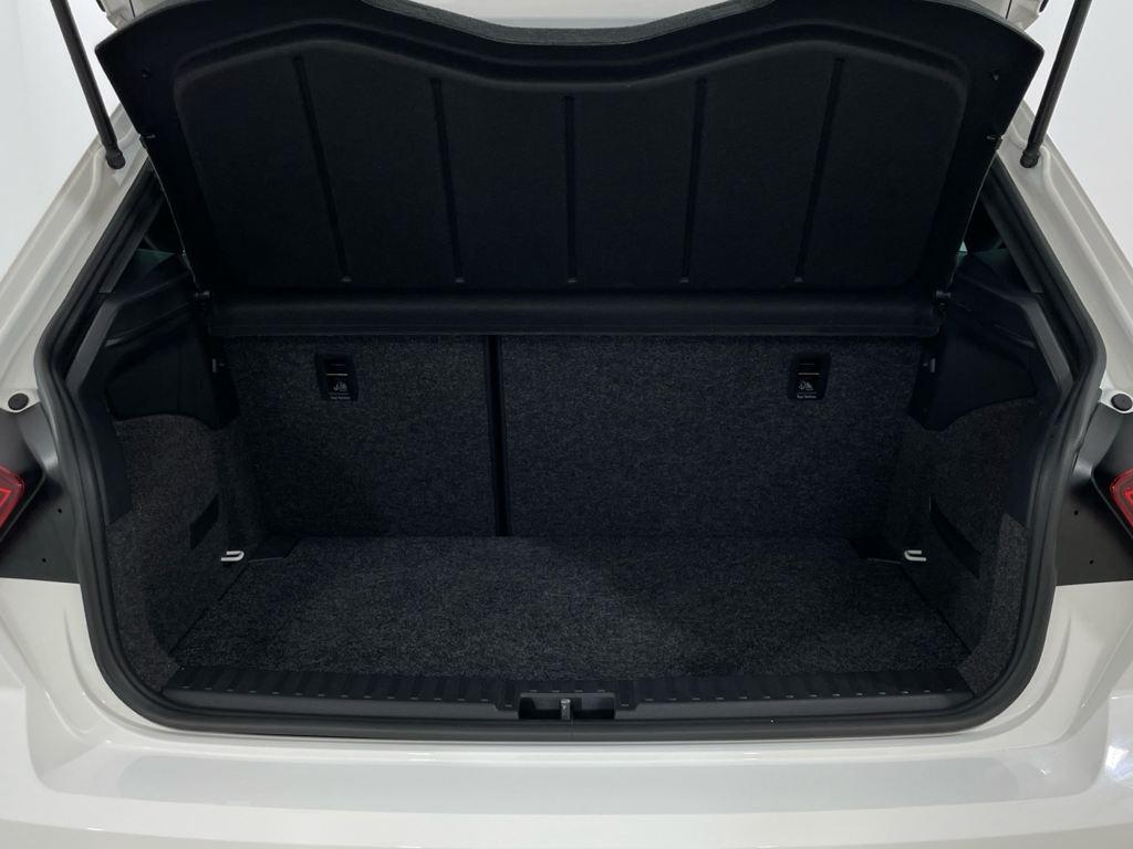 SEAT Ibiza 1.0 TSI FR Plus 81 kW (110 CV) - 6