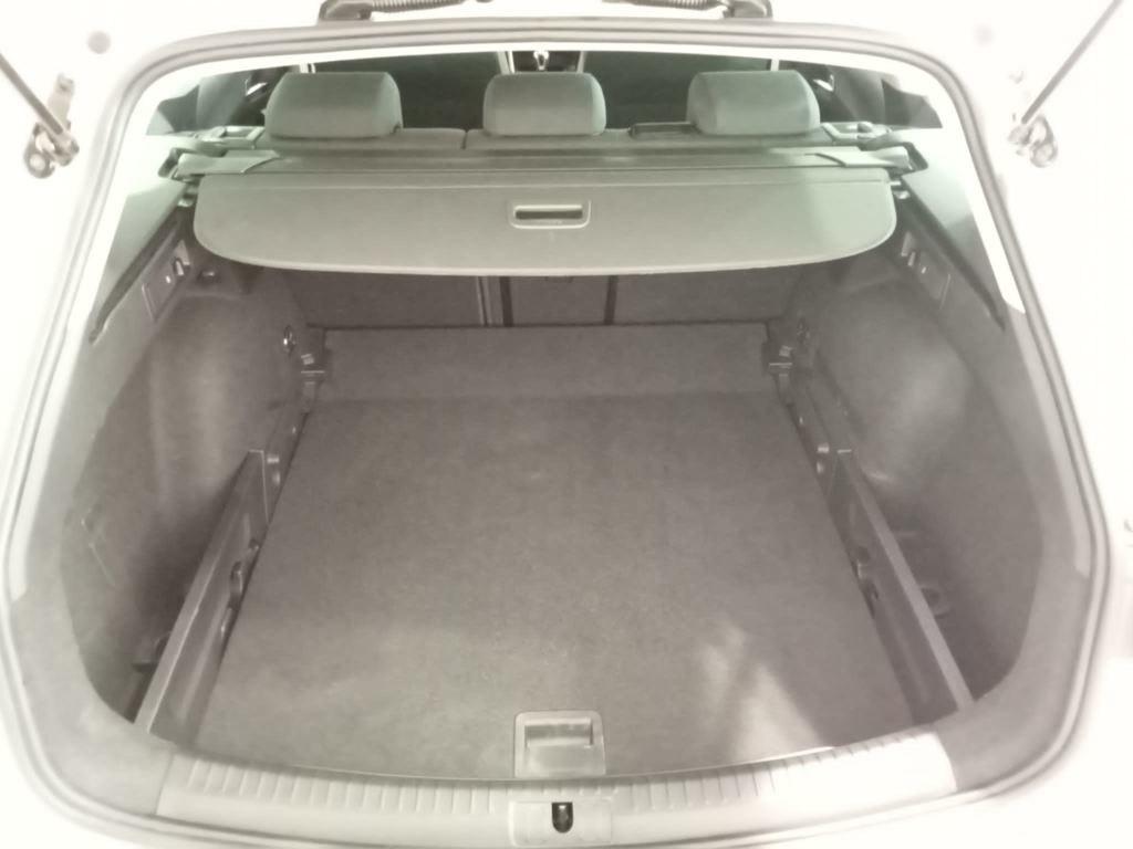 SEAT Leon ST 1.5 TSI Style 25 Aniversario 85 kW (116 CV) - 6