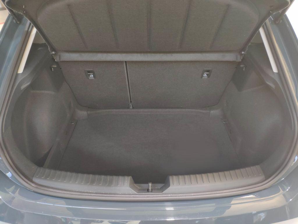 SEAT León 1.5 TSI S&S Style XS 85 kW (115 CV) - 6