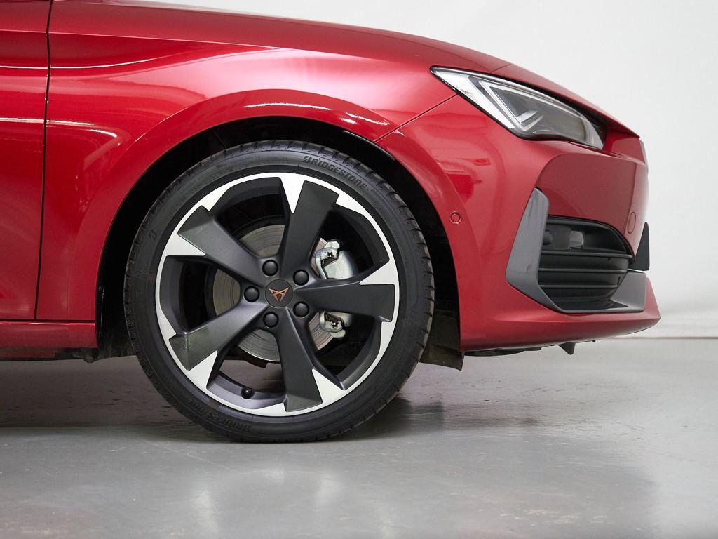 CUPRA Leon Sportstourer 1.5 eTSI DSG 110 kW (150 CV) - 7