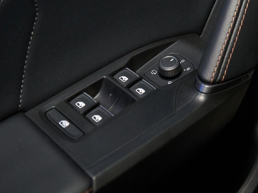 CUPRA Leon Sportstourer 1.5 eTSI DSG 110 kW (150 CV) - 19