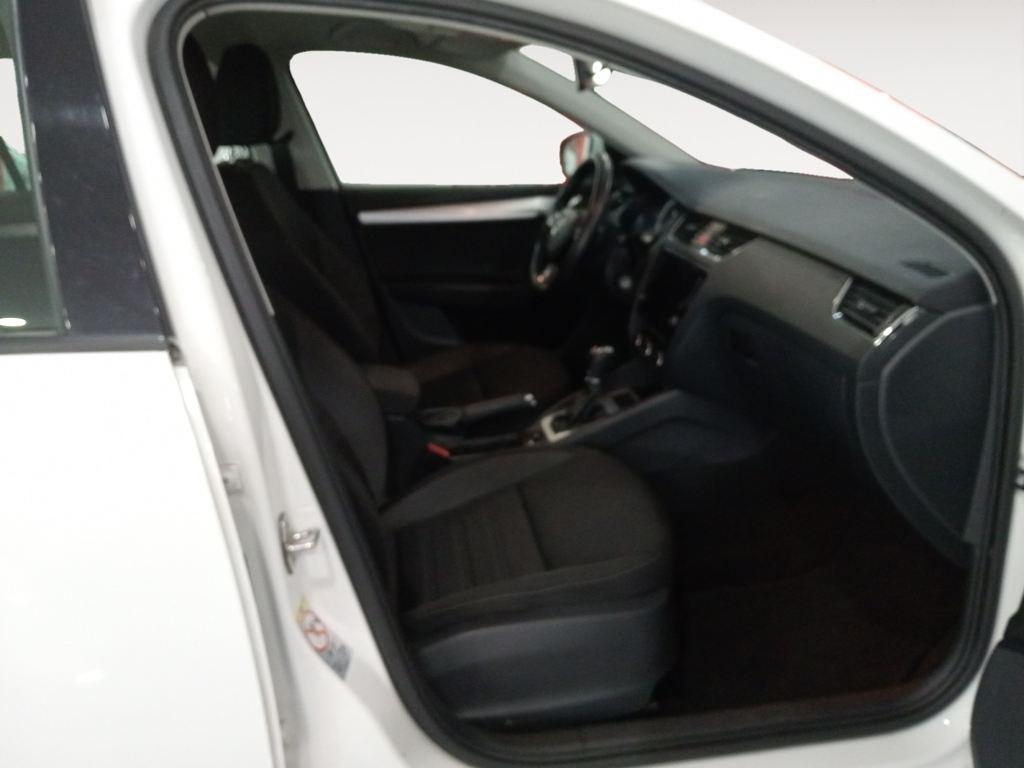 Skoda Octavia Combi 1.6 TDI Ambition 85 kW (115 CV) - 4