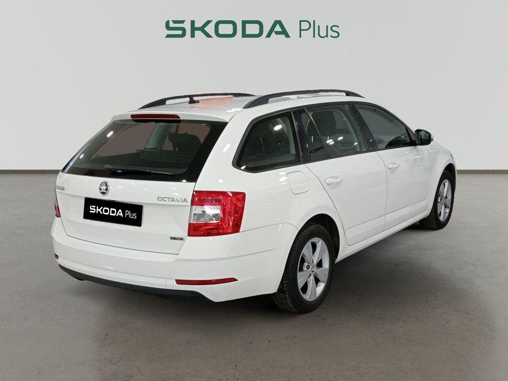 Skoda Octavia Combi 1.6 TDI Ambition 85 kW (115 CV) - 11