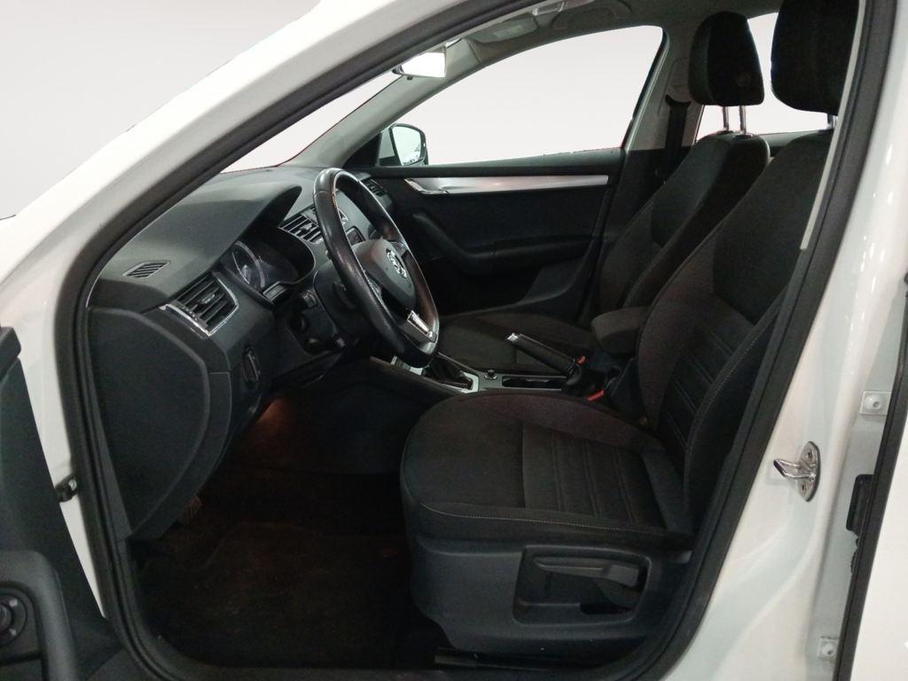 Skoda Octavia Combi 1.6 TDI Ambition 85 kW (115 CV) - 13