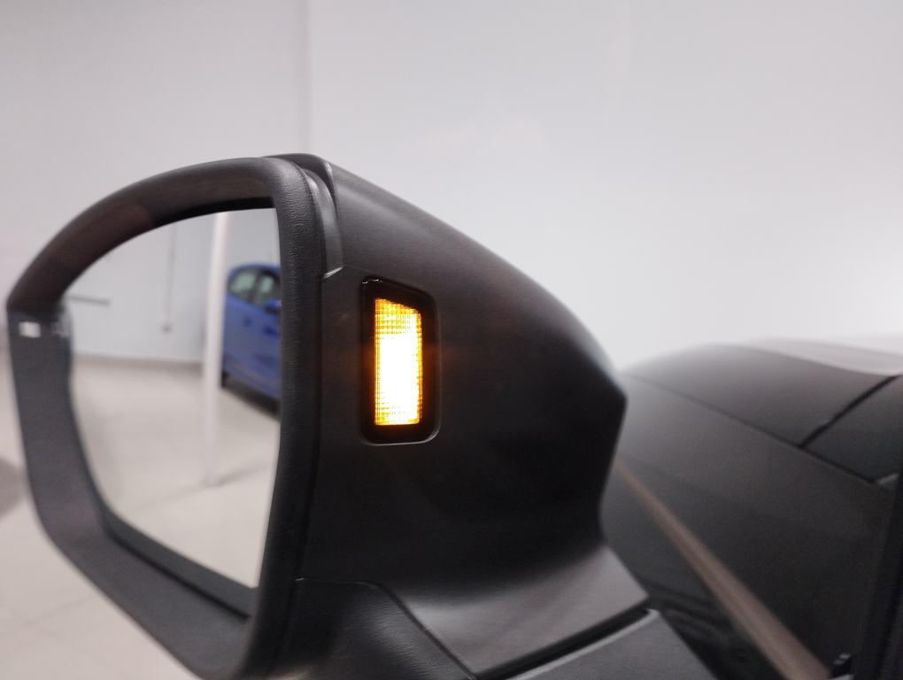 SEAT Ateca 1.5 TSI S&S FR Special Edition 110 kW (150 CV) - 9