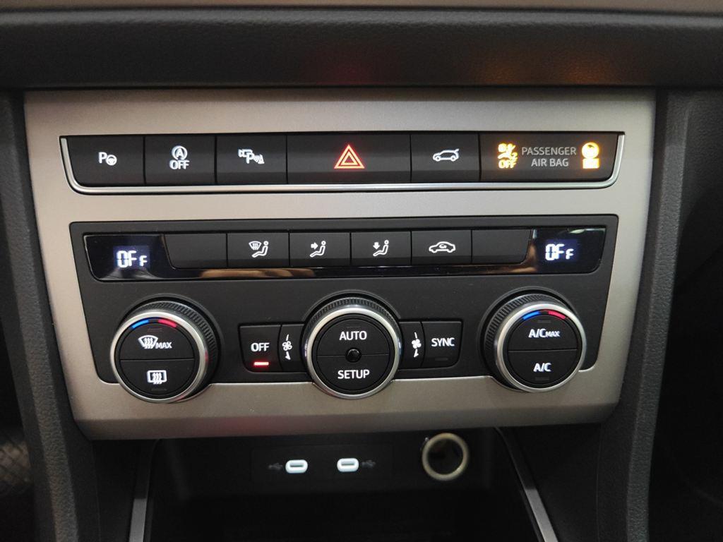 SEAT Ateca 2.0 TDI X-Perience XXL 110 kW (150 CV) DSG - 13