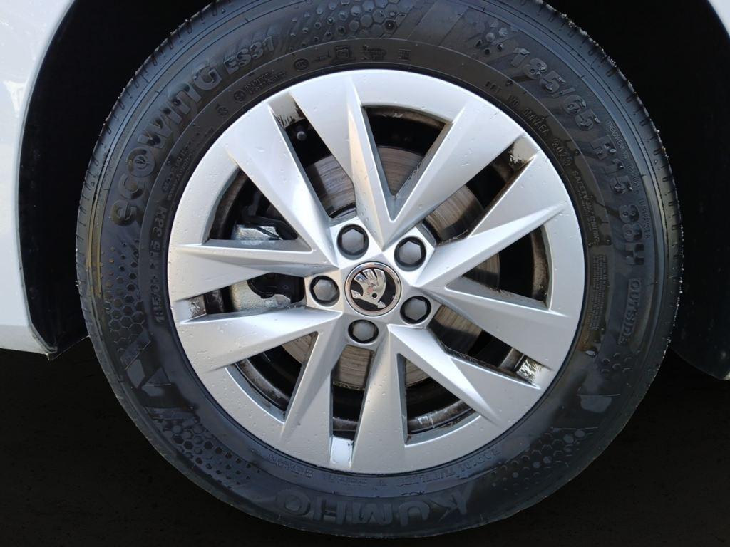 Skoda Fabia 1.0 TSI Selection 70 kW (95 CV) - 7