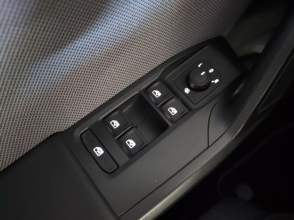 SEAT León 1.0 TSI S&S Style XS 81 kW (110 CV) - 16