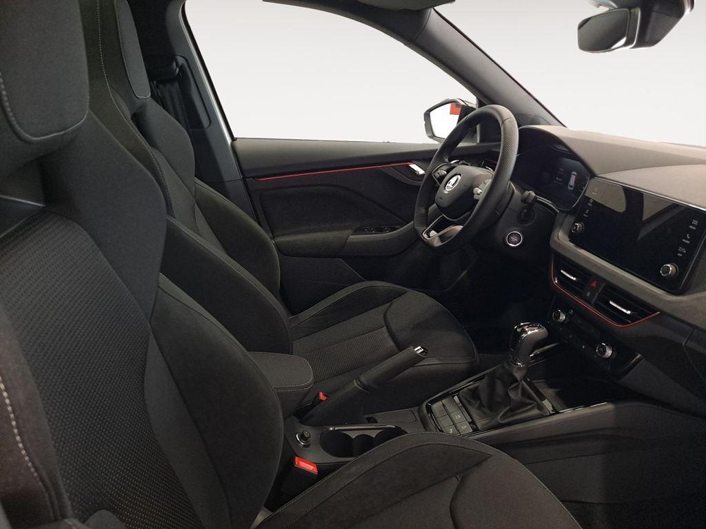 Skoda Kamiq 1.0 TSI Design DSG 85 kW (115 CV) - 4