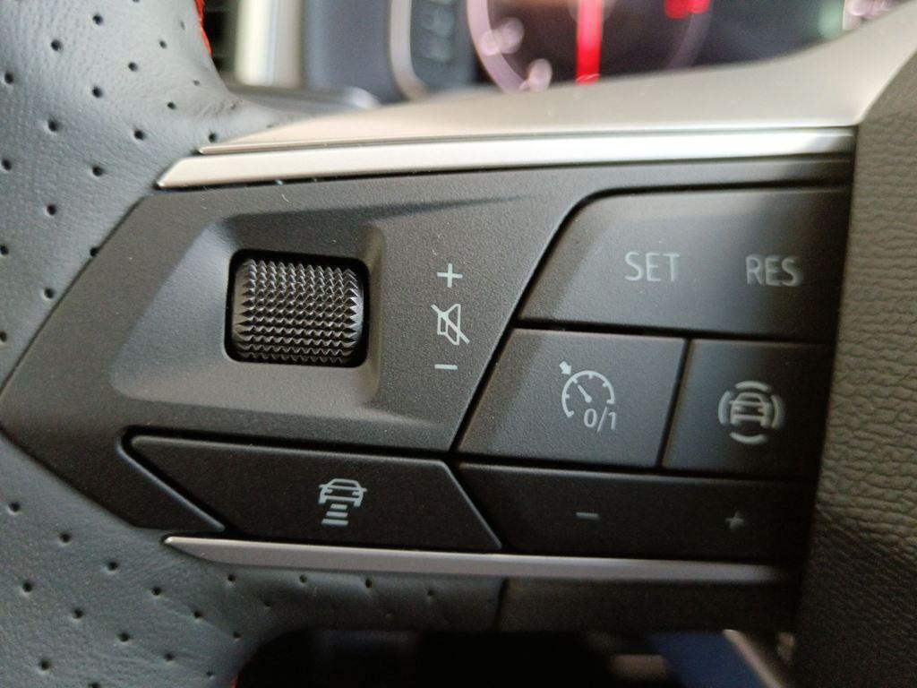 SEAT Ateca 1.5 TSI S&S FR Special Edition DSG 110 kW (150 CV) - 10