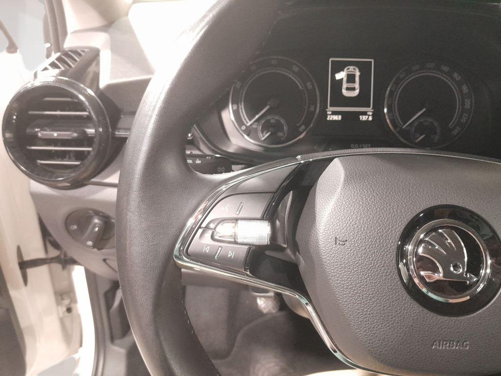 Skoda Fabia 1.0 MPI Active 59 kW (80 CV) - 8