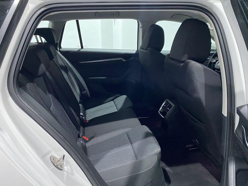 Skoda Octavia Combi 1.5 TSI GNC Ambition Plus DSG 96 kW (131 CV) - 5