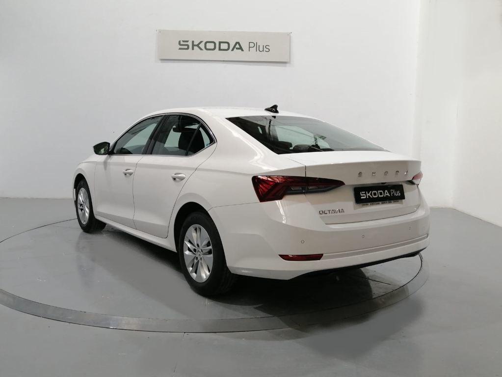 Skoda Octavia 1.5 TSI GNC Ambition Plus DSG 96 kW (131 CV) - 1