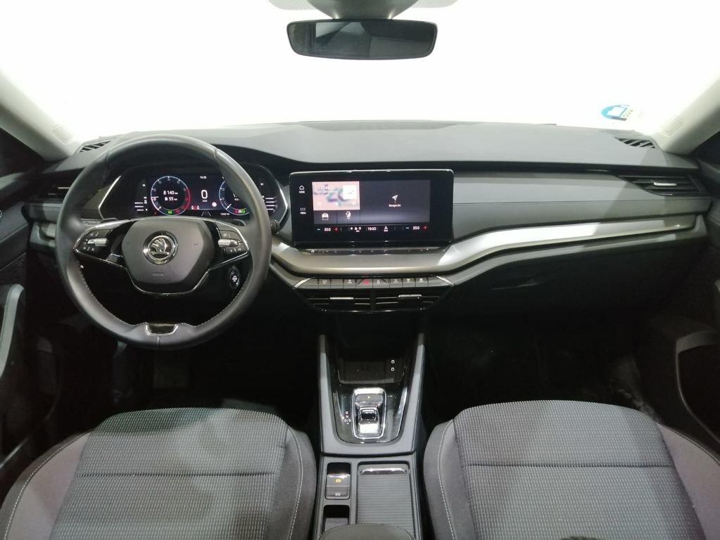 Skoda Octavia 1.5 TSI GNC Ambition Plus DSG 96 kW (131 CV) - 3