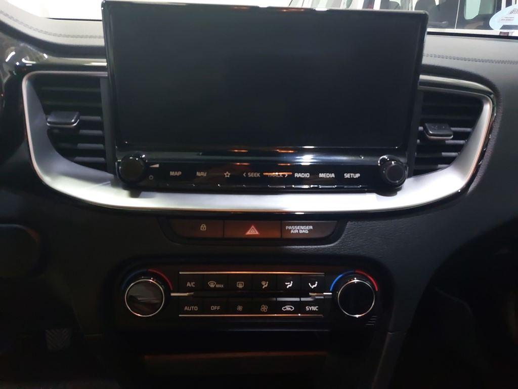 Kia XCeed 1.4 T-GDi Tech 103 kW (140 CV) - 11