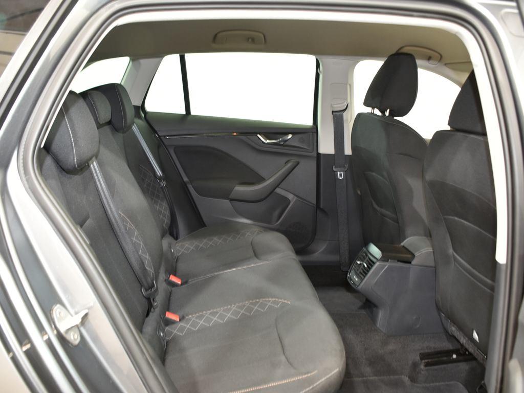 Skoda Scala 1.0 TSI Selection 70 kW (95 CV) - 5