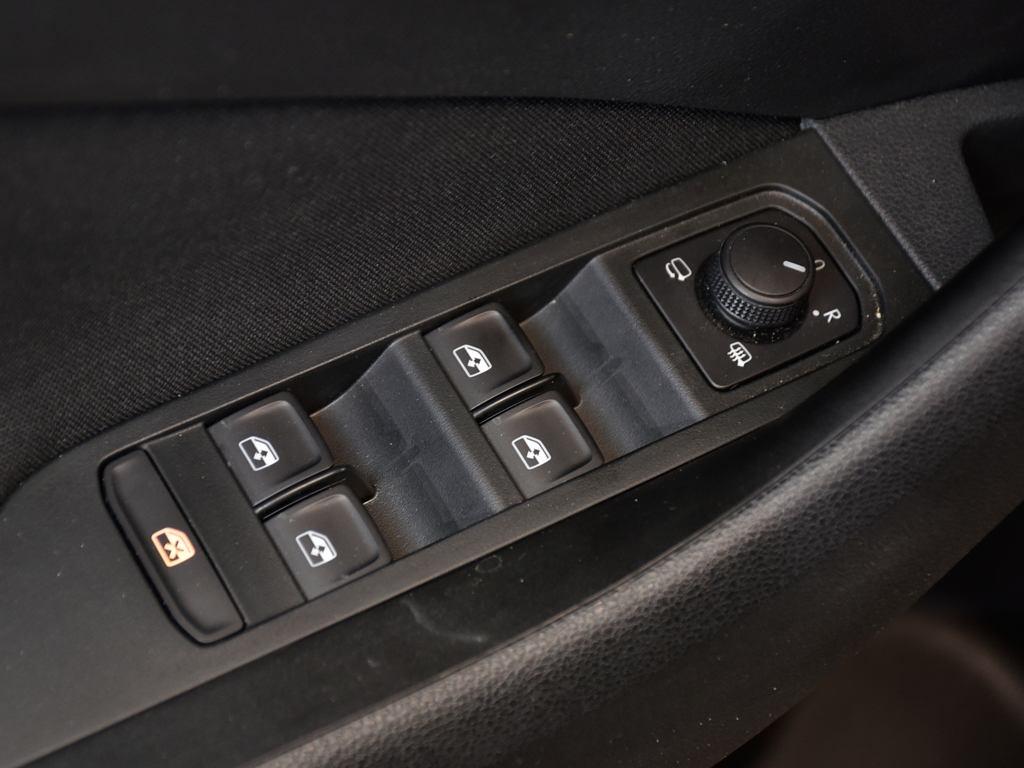 Skoda Scala 1.0 TSI Selection 70 kW (95 CV) - 13