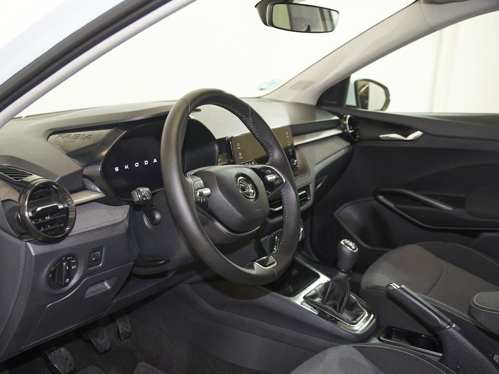 Skoda Fabia 1.0 TSI Selection 70 kW (95 CV) - 9