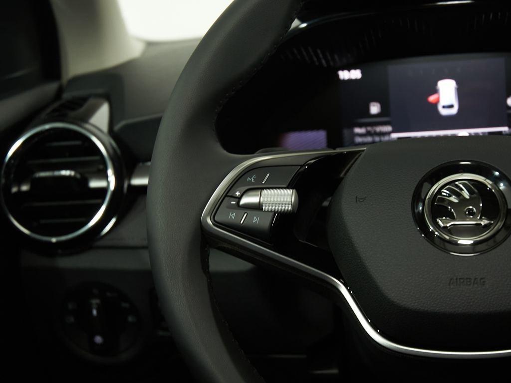 Skoda Fabia 1.0 TSI Selection 70 kW (95 CV) - 11