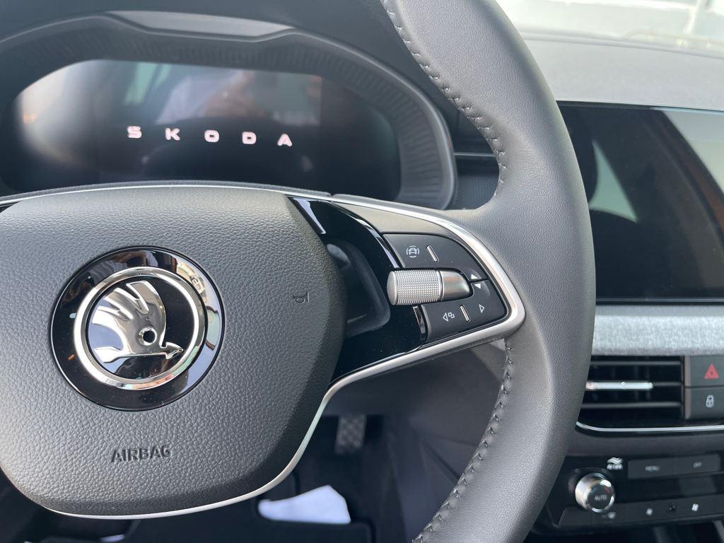 Skoda Kamiq 1.0 TSI Selection 85 kW (115 CV) - 9