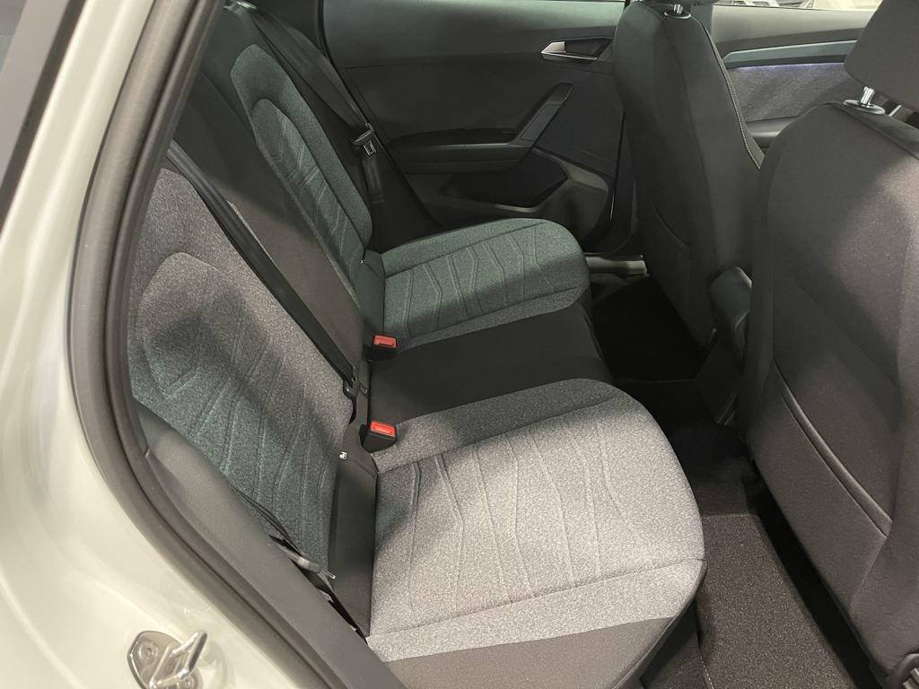 SEAT Arona 1.0 TSI S&S Xperience XS 81 kW (110 CV) - 5