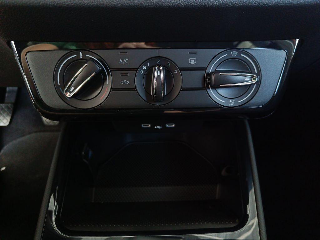 Skoda Fabia 1.0 TSI Selection 70 kW (95 CV) - 17