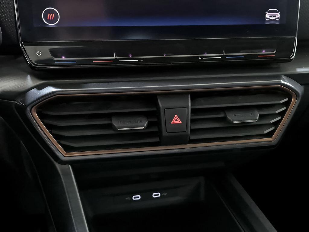 CUPRA Leon Sportstourer 1.5 eTSI DSG 110 kW (150 CV) - 18