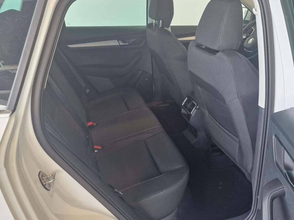 Skoda Karoq 1.5 TSI ACT Ambition DSG 110 kW (150 CV) - 5