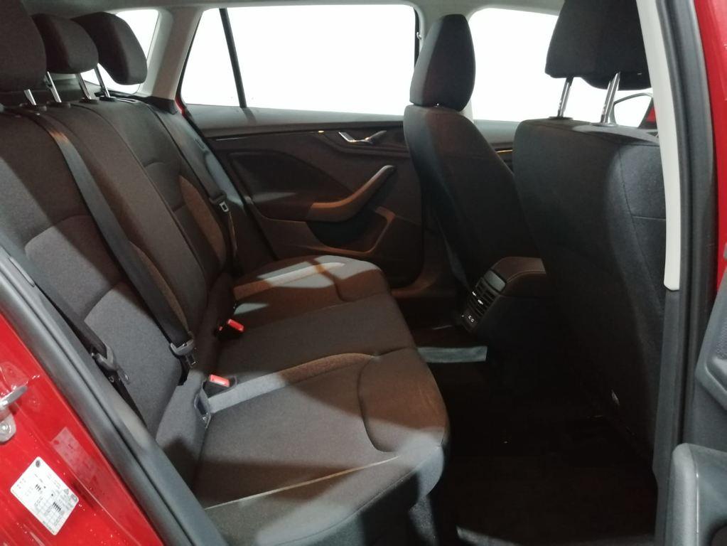 Skoda Kamiq 1.0 TSI Essence 85 kW (115 CV) - 5