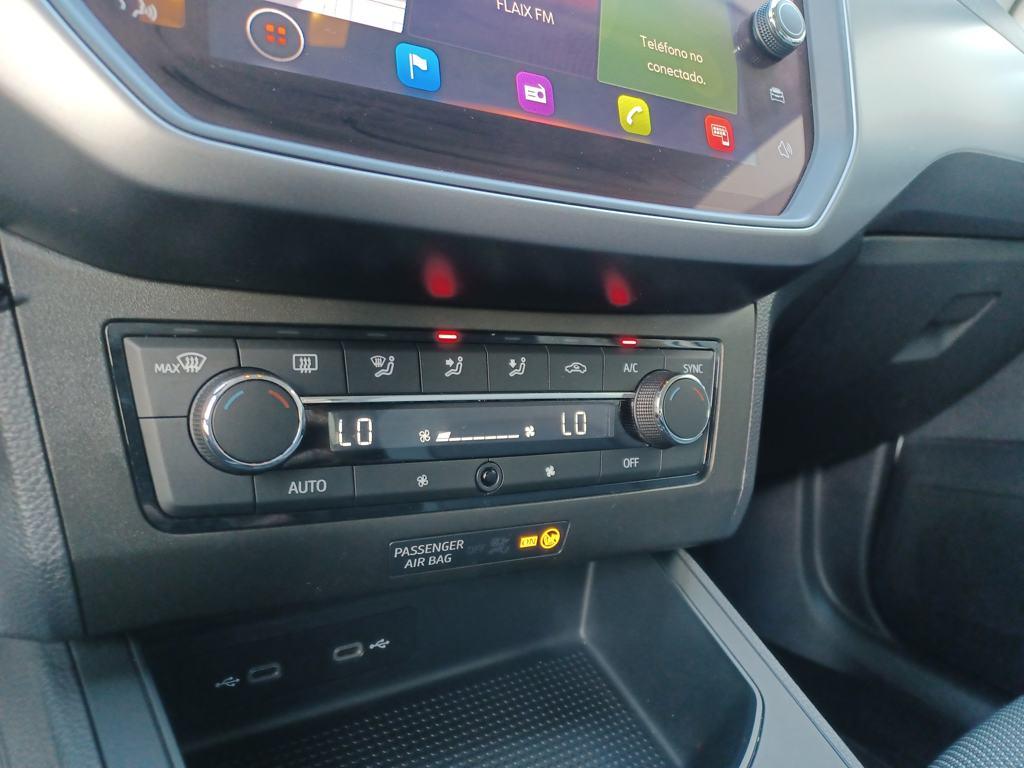 SEAT Ibiza 1.0 MPI Style 59 kW (80 CV) - 11