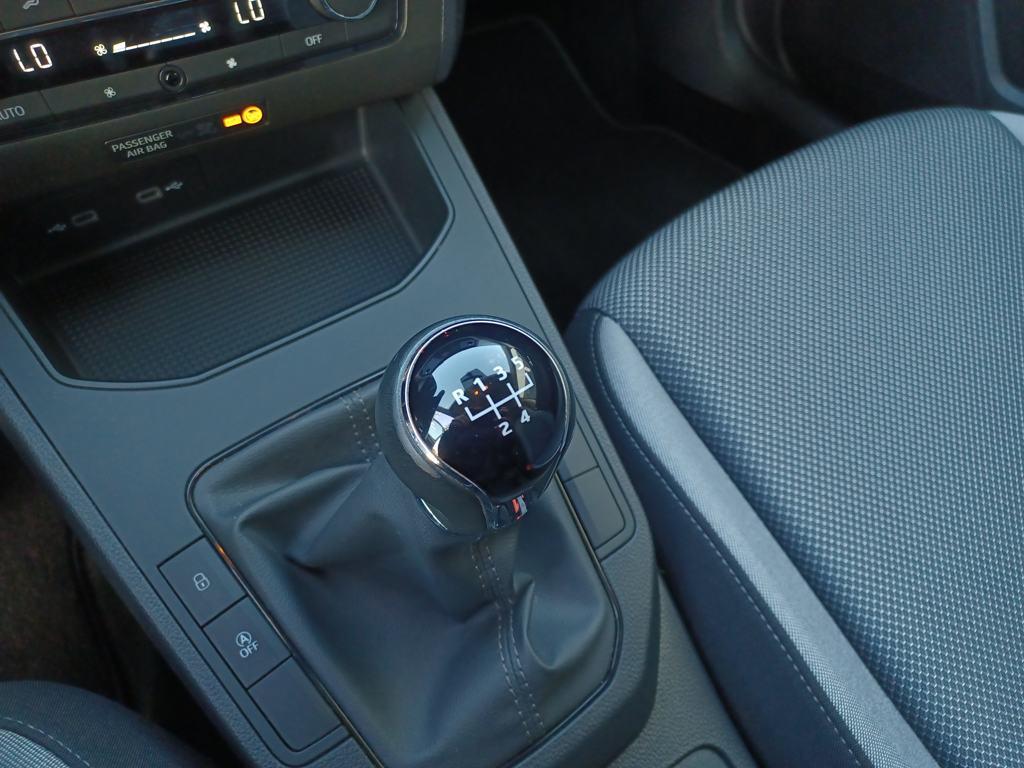 SEAT Ibiza 1.0 MPI Style 59 kW (80 CV) - 12