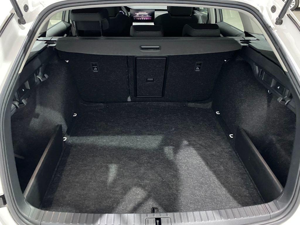 Skoda Octavia Combi 1.5 TSI GNC Ambition Plus DSG 96 kW (131 CV) - 6