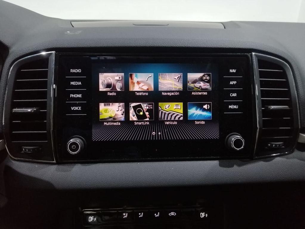 Skoda Karoq 1.5 TSI ACT Design DSG 110 kW (150 CV) - 10