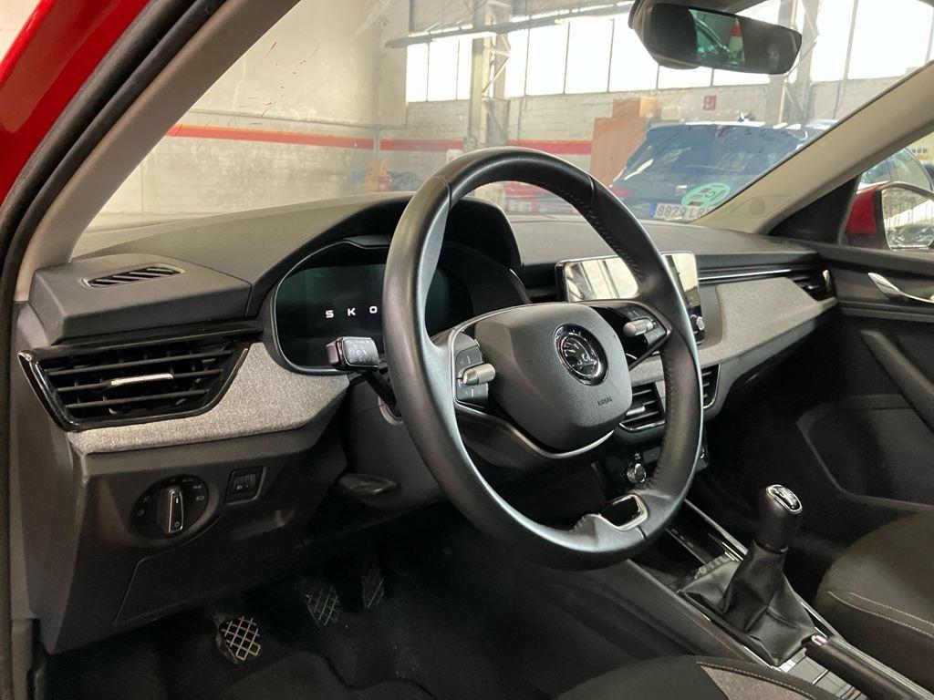 Skoda Kamiq 1.0 TSI Selection 85 kW (115 CV) - 13