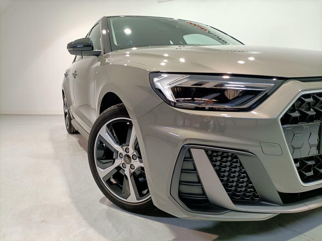 Audi A1 Sportback Adrenalin 30 TFSI 81 kW (110 CV) S tronic - 16