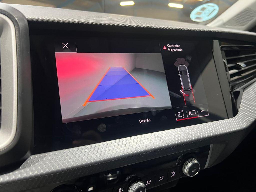 Audi A1 Sportback Adrenalin edition 30 TFSI 81 kW (110 CV) - 10