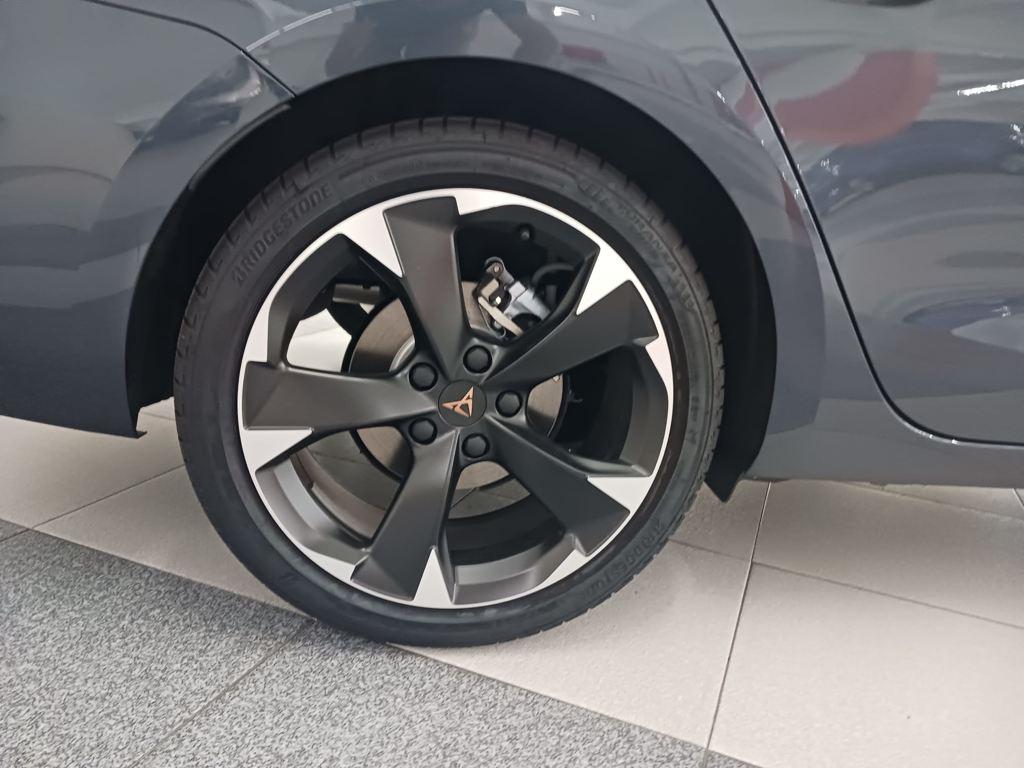 CUPRA Leon Sportstourer 1.5 eTSI DSG 110 kW (150 CV) - 7