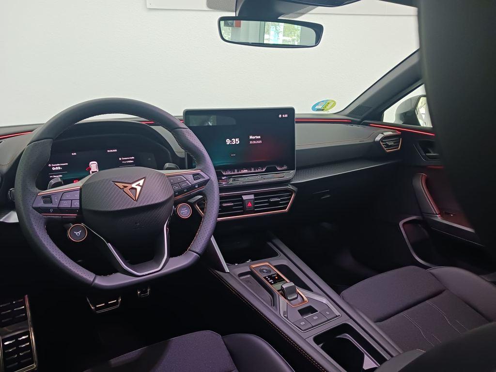 CUPRA Leon Sportstourer 1.5 eTSI DSG 110 kW (150 CV) - 10