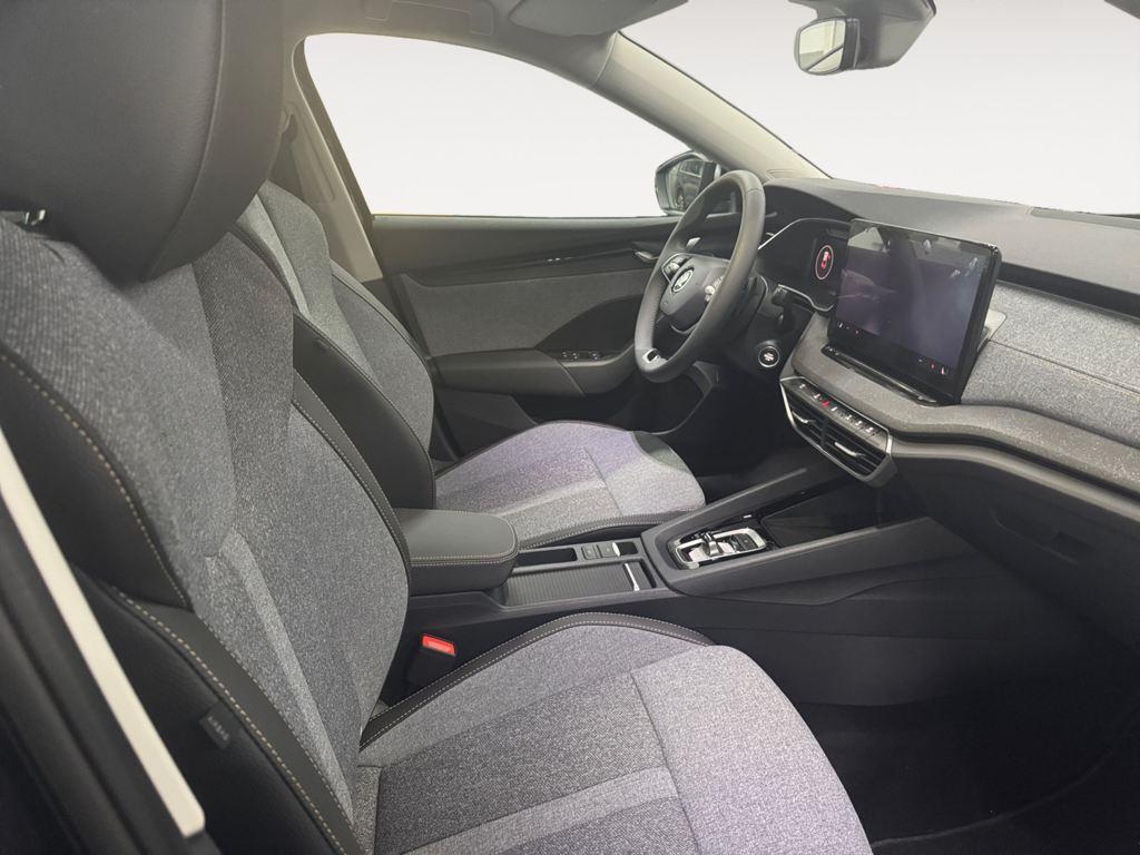 Skoda Octavia 1.5 TSI m-HEV Design DSG 85 kW (116 CV) - 4