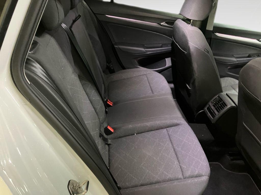 Volkswagen Golf Variant Life 2.0 TDI 85 kW (115 CV) - 5