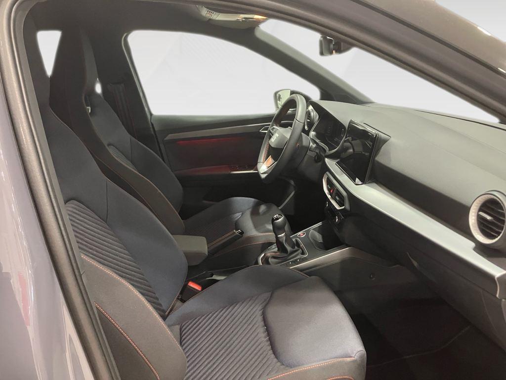 SEAT Arona 1.0 TSI S&S FR Limited Edition 85 kW (115 CV) - 4