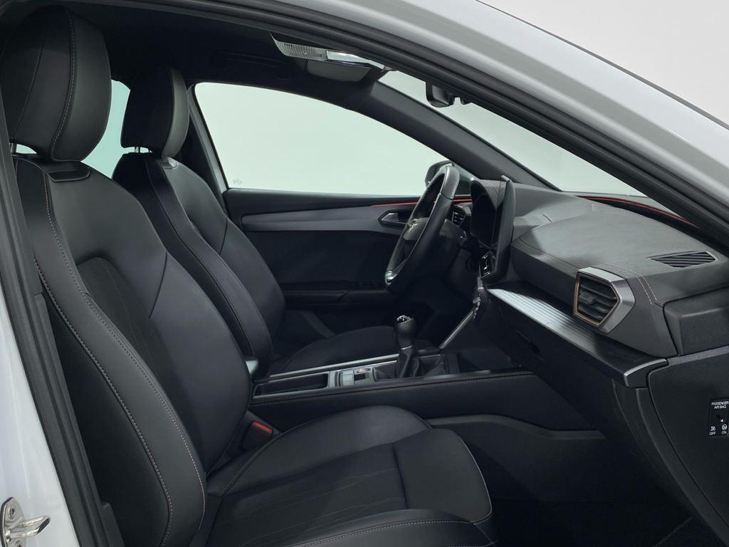 CUPRA Leon Sportstourer 1.5 TSI 110 kW (150 CV) - 4