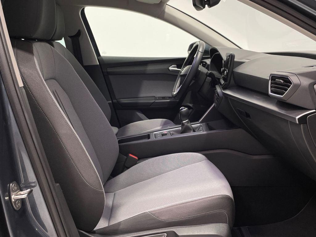 SEAT León 1.0 TSI S&S Style XL Vision 81 kW (110 CV) - 4