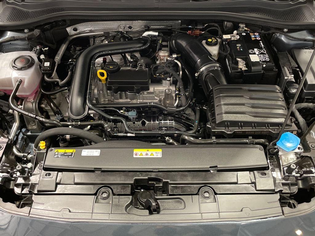 SEAT León 1.0 TSI S&S Style XL Vision 81 kW (110 CV) - 13