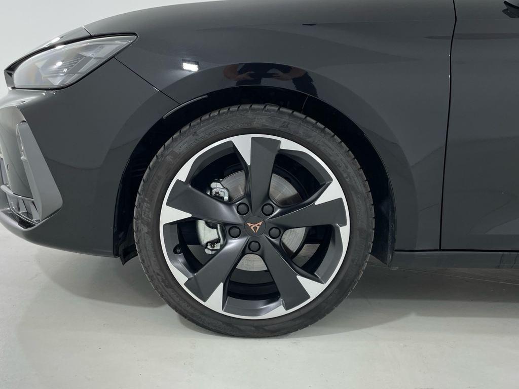 CUPRA Leon Sportstourer 1.5 TSI 110 kW (150 CV) - 7