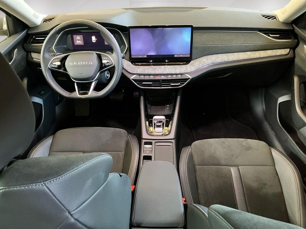 Skoda Octavia Combi 1.5 TSI m-HEV Design DSG 110 kW (150 CV) - 3